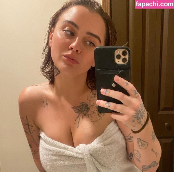 Девушка, Голые знаменитостей, Nude onlyfans