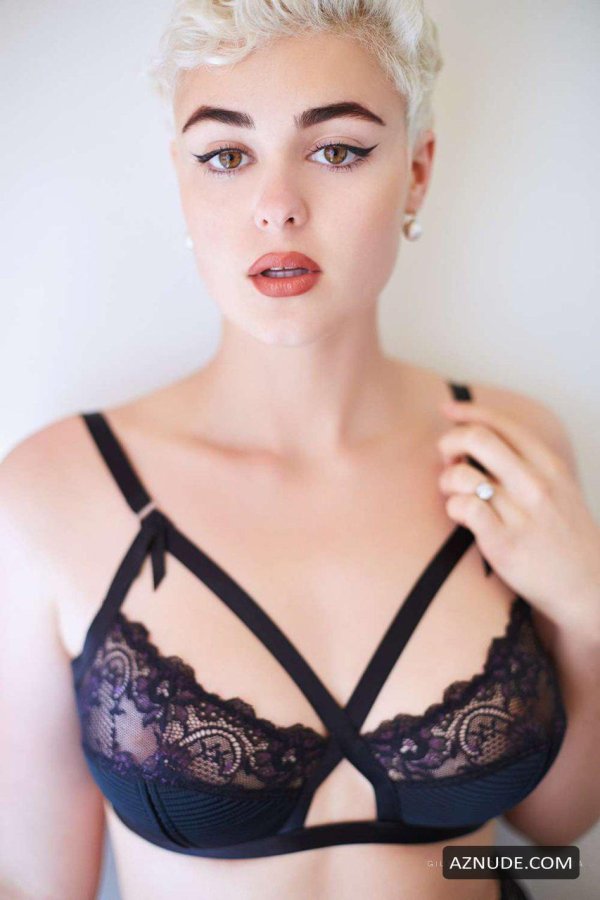 Stefania Ferrario Стефания Феррарио горячие образы