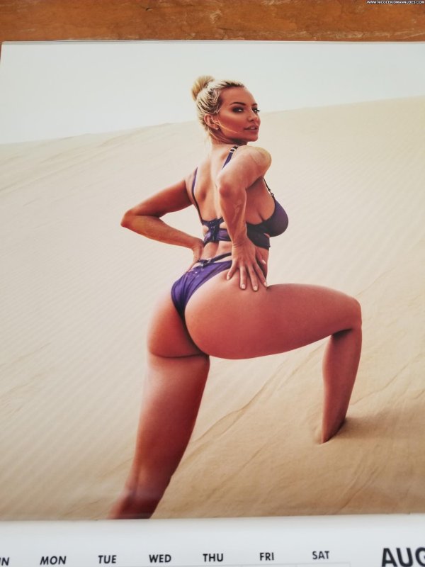 Линдси пелас попа, Lindsey pelas, Линдси палас