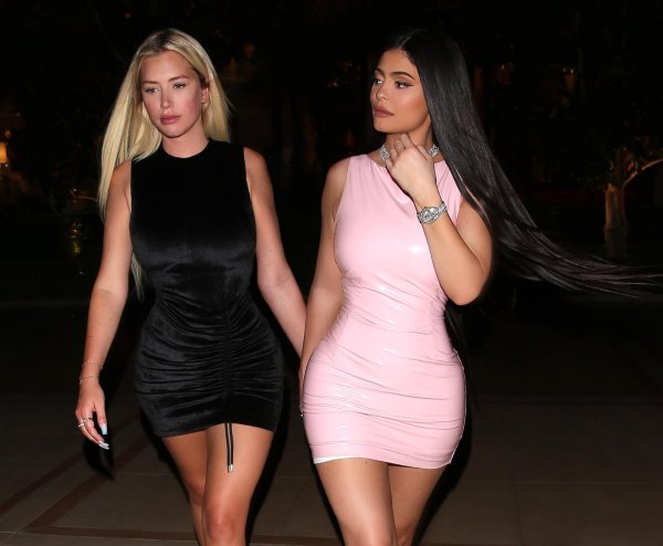 Anastasia karanikolaou и кайли дженнер, Кайли дженнер, Anastasia karanikolaou kylie jenner