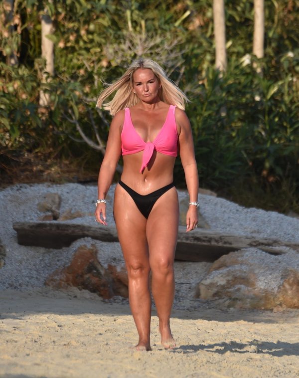 Дженнифер эллисон, Jennifer ellison, Дженнифер эллисон в купальнике