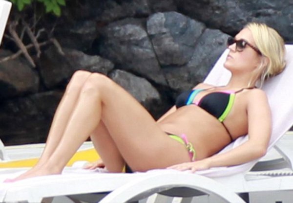 Кэрри андервуд в бикини, Керри андервуд в бикини, Carrie underwood bikini
