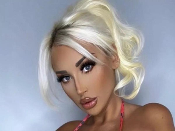 Стильная модель Холли Диксон с элегантным шармом