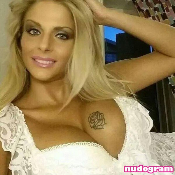 Francesca cipriani, Франческа киприани, Франческа киприани грудь
