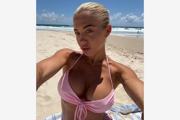 Тэмми хемброу, Tammy hembrow, Девушки из соцсетей в купальниках