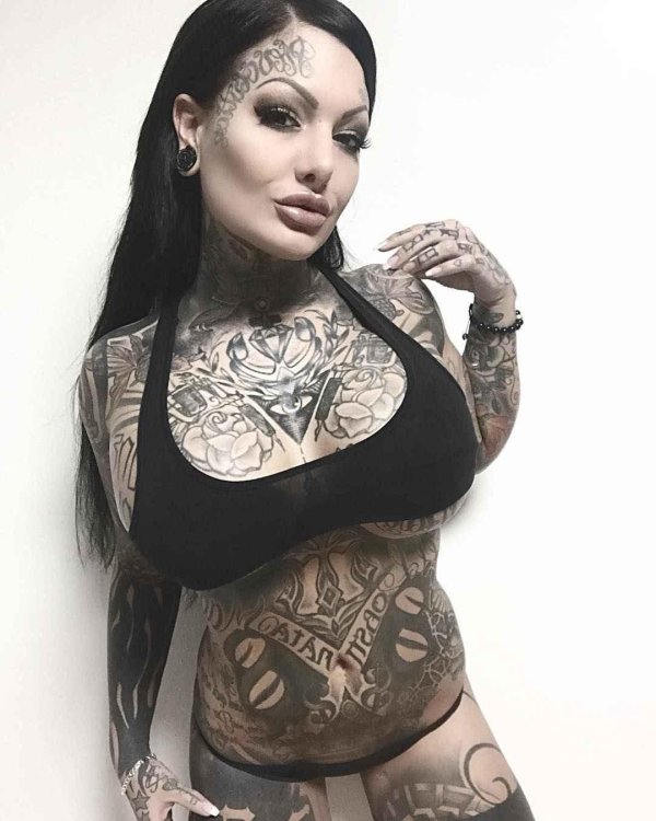 Тату модель mara inkperial