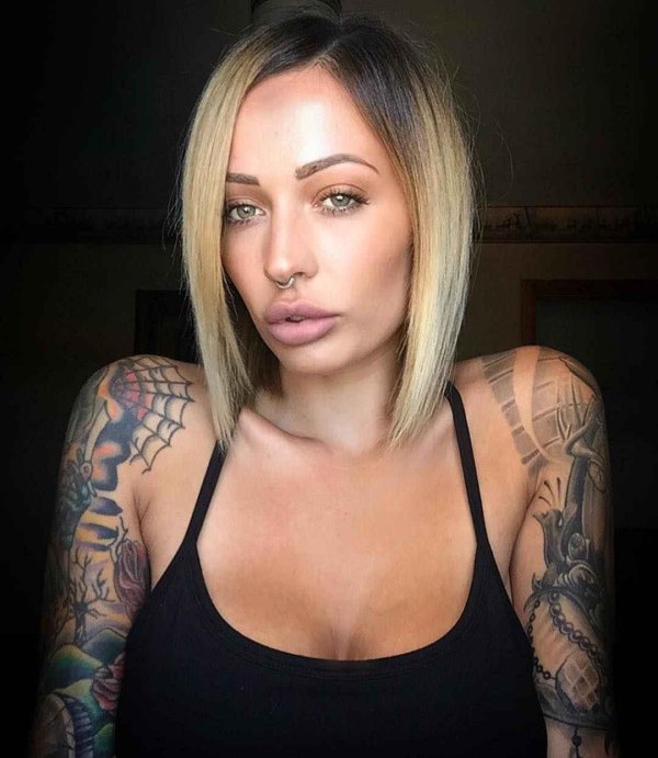 Тату модель brittany hetzer
