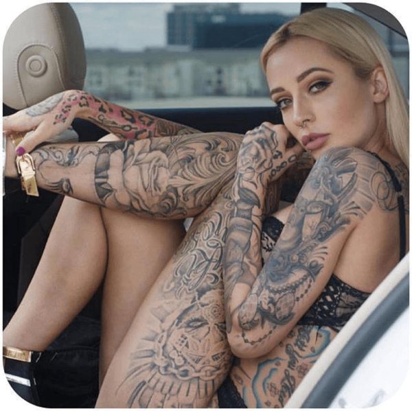 Тату модель brittany hetzer