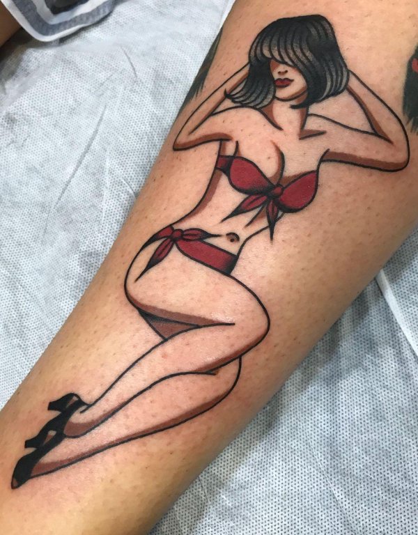 Татуировки в стиле pin up