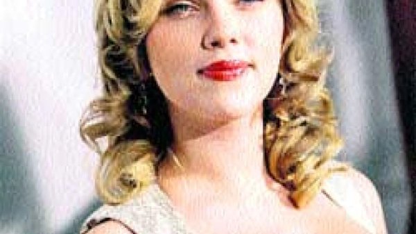 Scarlett johansson