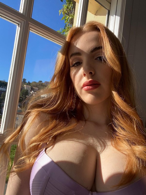 Scarlett jones, Скарлет джонс, Девушка