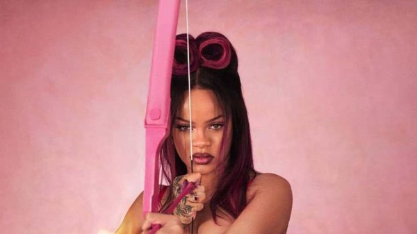 Соблазнительная Рианна в Savage X Fenty