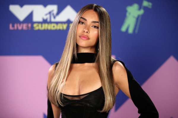 Мэдисон бир, Madison beer, Девушка
