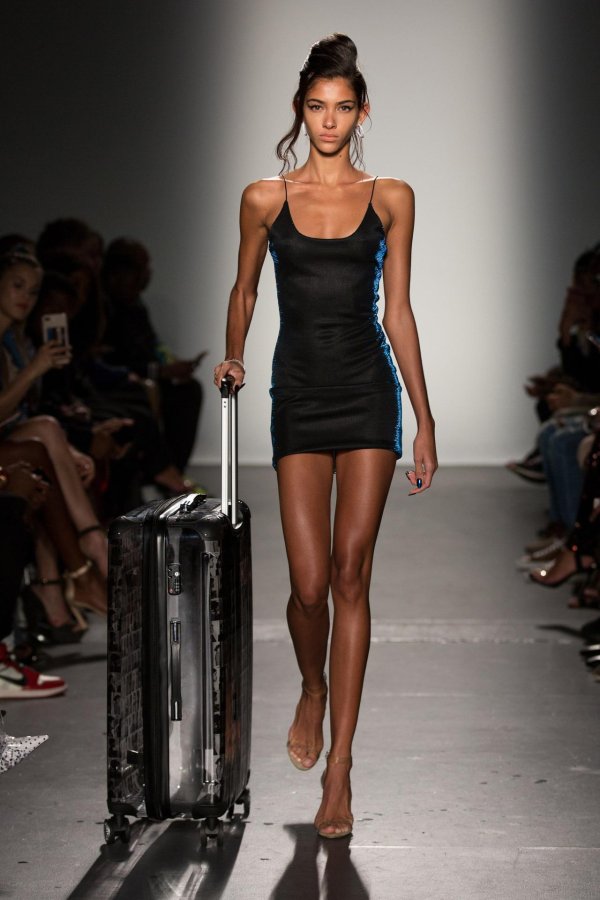 Laquan smith spring, Худая девушка, Модели худые