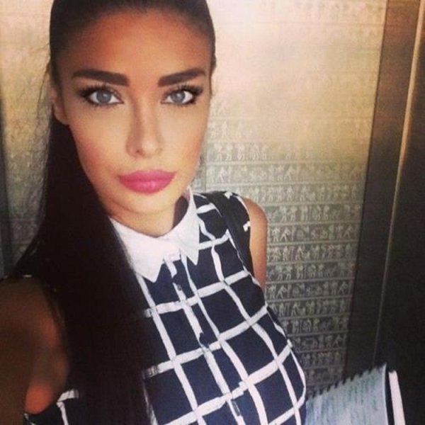 Mariam rod, Девушка, Мариам курасбедиани