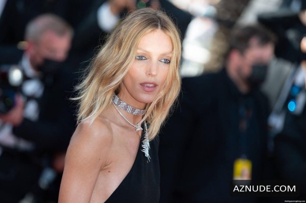 Эротическая Anja Rubik обнаженная на Каннах