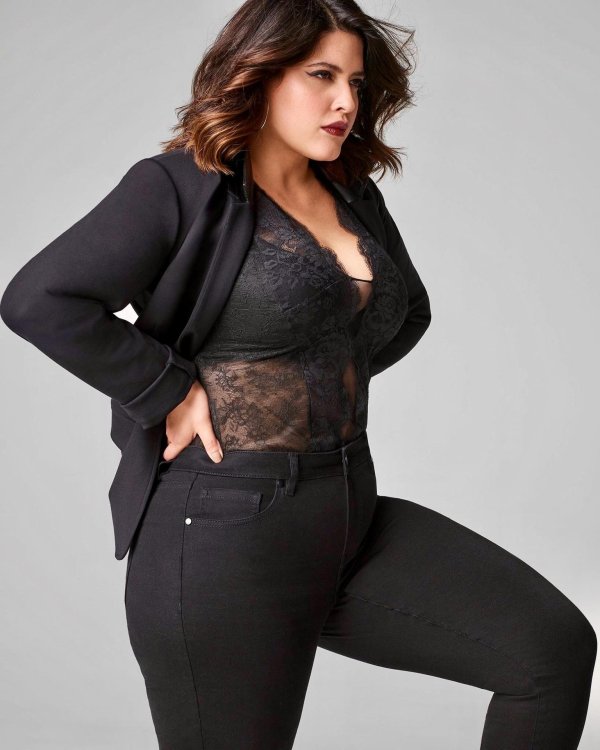 Дениз бидо, Дениз бидо модель plus size, Женщина плюс сайз