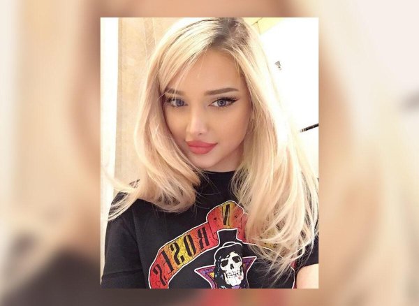 Женственная модель Мариам Пашаева Мариан