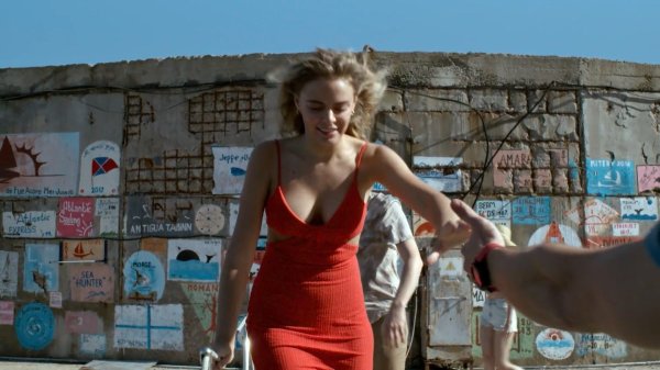 Очаровательная Таисия Вилкова в сценах российского сериала