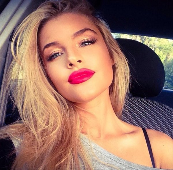 Jean watts, Блондинка с красной помадой, Красивые девушки с пухлыми губами