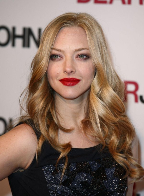 Аманда сейфрид, Актриса аманда сейфрид, Amanda seyfield