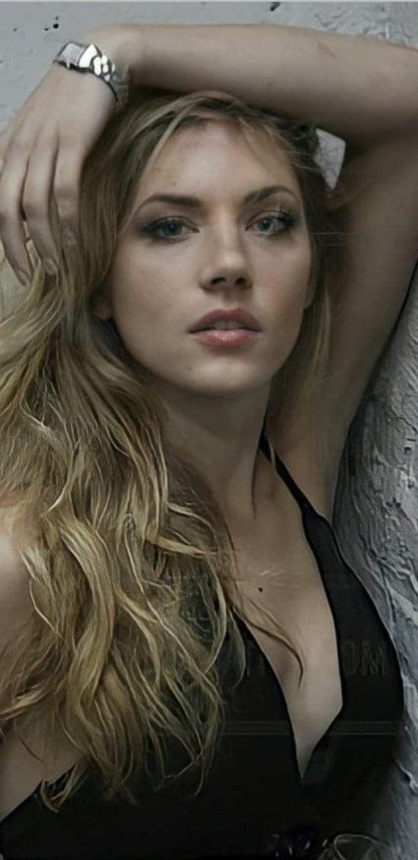 Кэтрин уинник, Кэтрин винник, Katheryn winnick vikings
