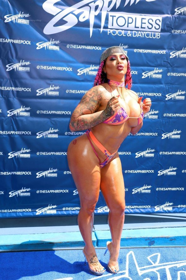 Кэти Прайс Хлоя Morgan на OnlyFans