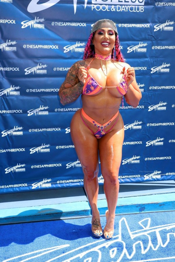 Katie forbes