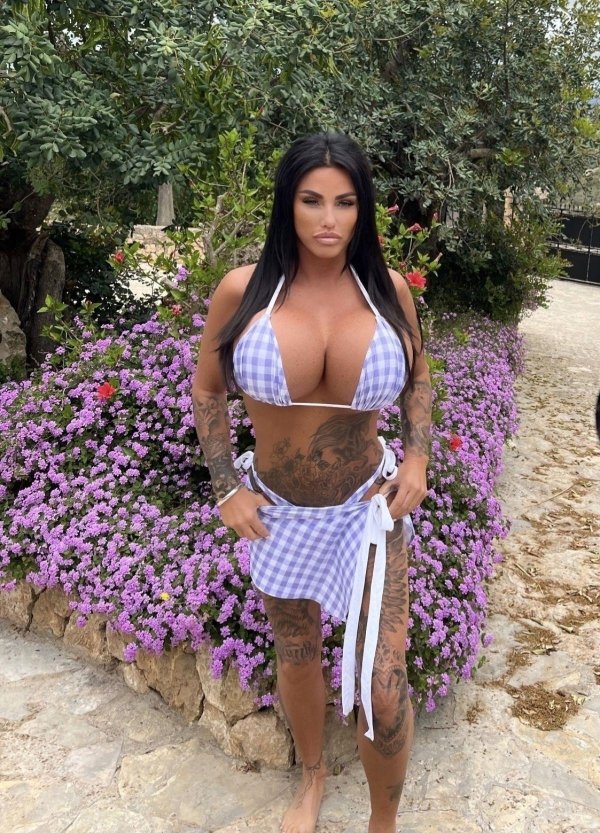 Страстная модель Джордан Кэти Прайс hot на фото