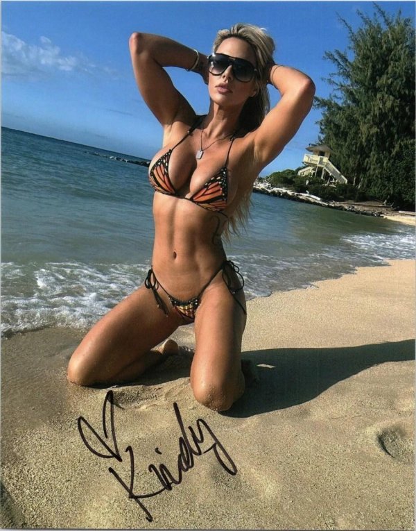 Киндли майерс, Kindly myers, Фитоняшка