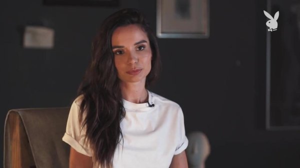 Екатерина Зуева с Ангелиной Просветовой в соблазнительных образах