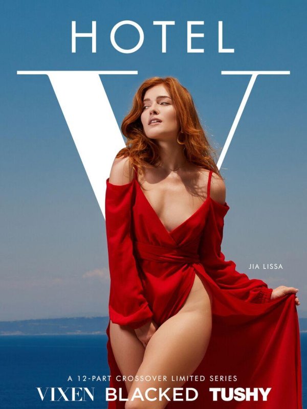 Джиа Лисс из Vixen в провокационных позах