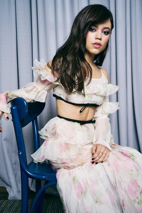Jenna ortega