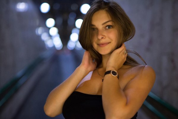 Дарья гунчикова, Девушек красивых, Девушка