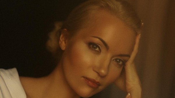 Эффектная актриса Анастасия Гулимова личная жизнь