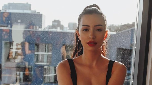 Christian serratos, Девушка, Кристиан серратос
