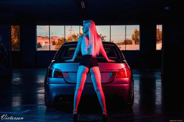 Девушка с бмв, Авто с девушками, Девушка автомобиль