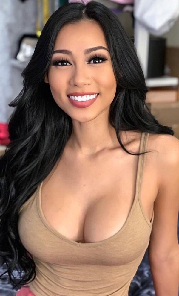 Jenna kaey, Брюнетка, Азиатка