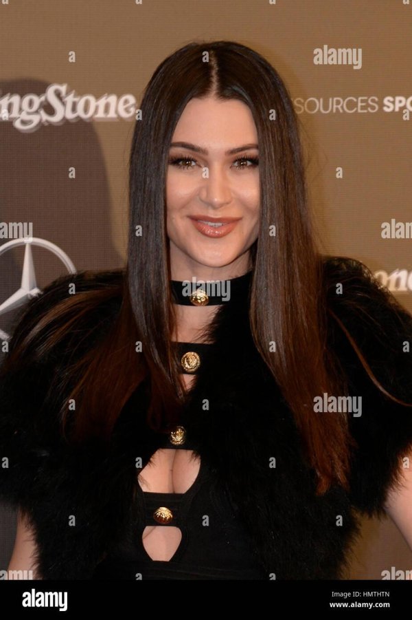 Турецкая актриса Jenna Jenovich с Adelaide Kane