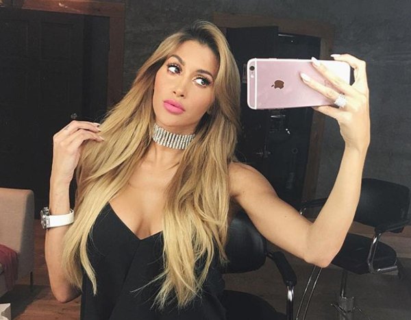 Claudia sampedro, Клаудия сампедро, Девушка