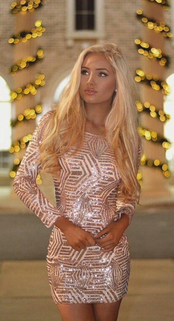 Katerina rozmajzl, Платье с пайетками, Золотое обтягивающее платье