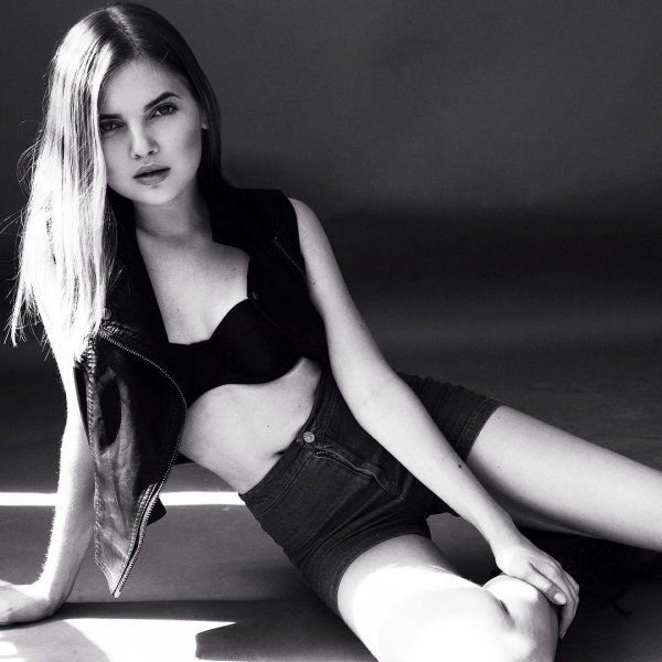 Алина солопова, Алина солопова николаев, Девушка