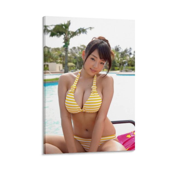 Пышногрудые японки Ai Shinozaki в соблазнительных образах