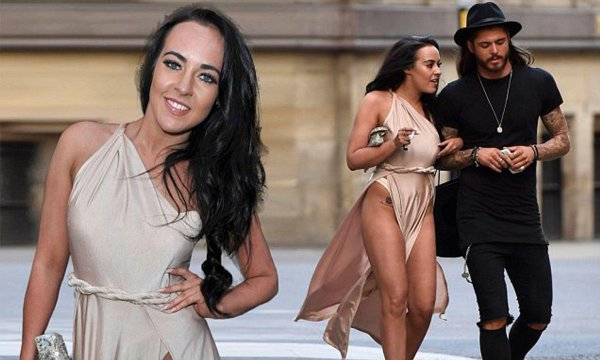 Hollyoaks stephanie davis, Stephanie davis, Charlotte dawson wardrobe malfunction