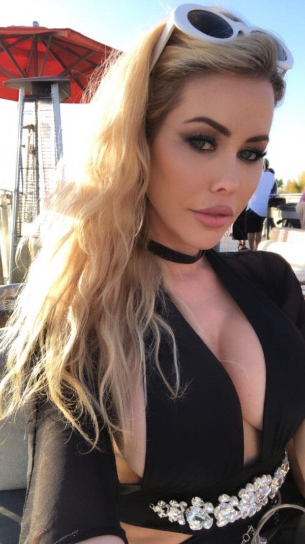 Кеннеди саммерс, Kennedy summers, Девушка