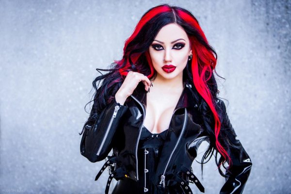 Dani divine, Девушка, Готическая мода