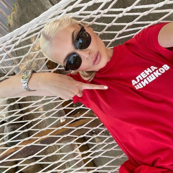 Алена шишкова звезды в африке, Шишкова алена, Бывшая жена тимати алена шишкова
