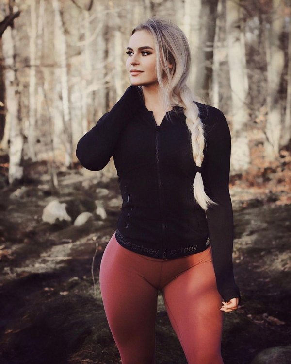 Anna Nystrom Анна Нистром шведская фитоняшка хот