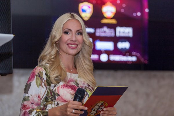 Очаровательная Катерина Кирильчева рядом с Викторией Лопыревой