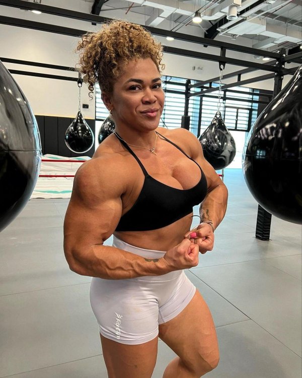 Amy mendez, Женщина бодибилдер, Бодибилдинг женщина